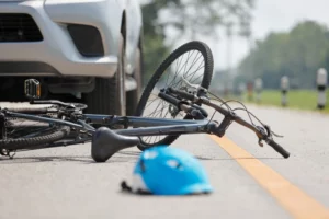 Teenage Boy Injured in Bicycle Accident at Springfield Avenue and Justine Avenue [Reedley, CA]